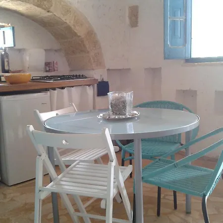 Trullo Nicola كاسترينيانو دل كابو